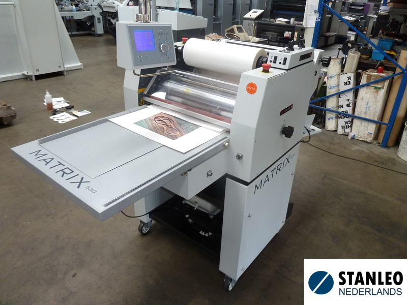 Matrix MX-530P pneumatic laminator with foiling effect